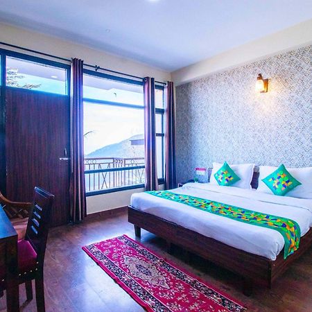 ホテル Treebo Shimla Ayurvedic Retreat クフリ エクステリア 写真