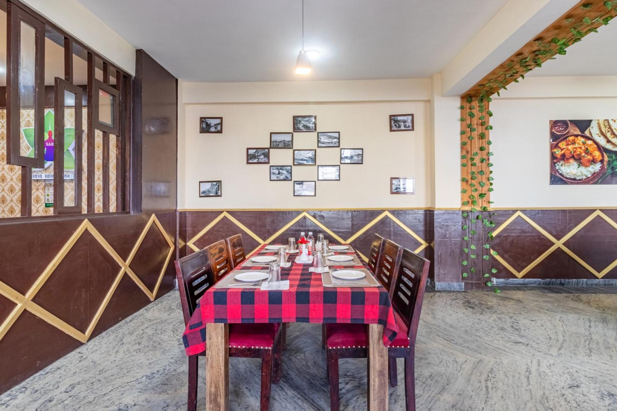 ホテル Treebo Shimla Ayurvedic Retreat クフリ エクステリア 写真
