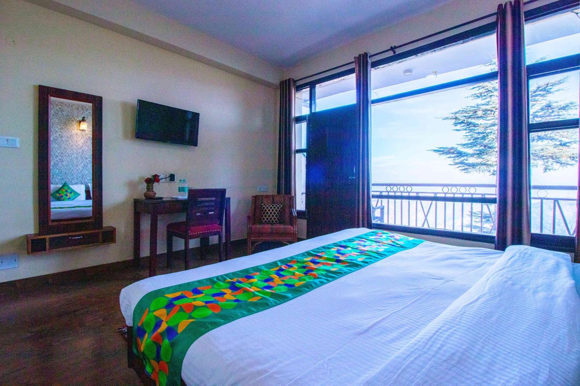 ホテル Treebo Shimla Ayurvedic Retreat クフリ エクステリア 写真