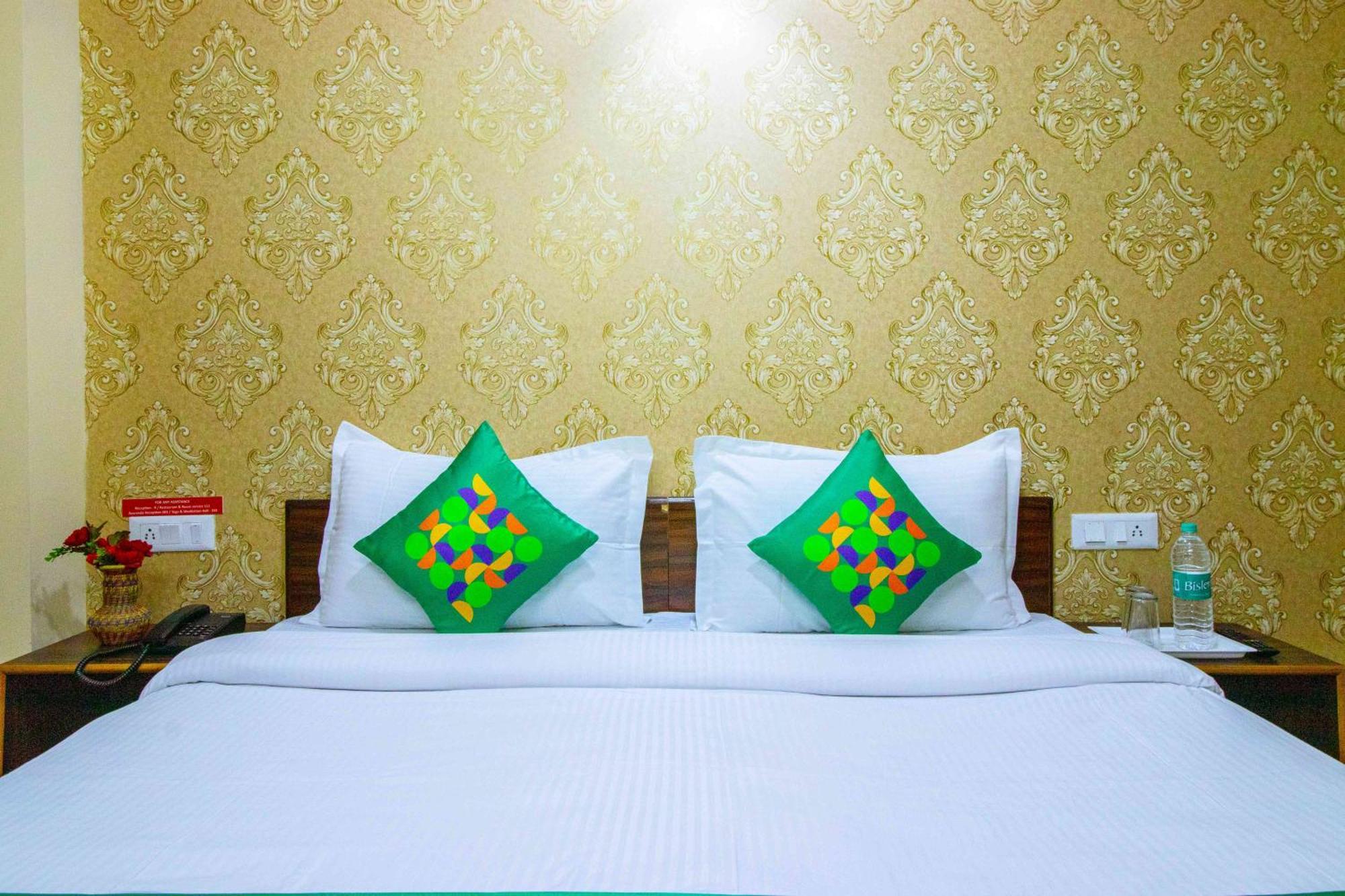 ホテル Treebo Shimla Ayurvedic Retreat クフリ エクステリア 写真